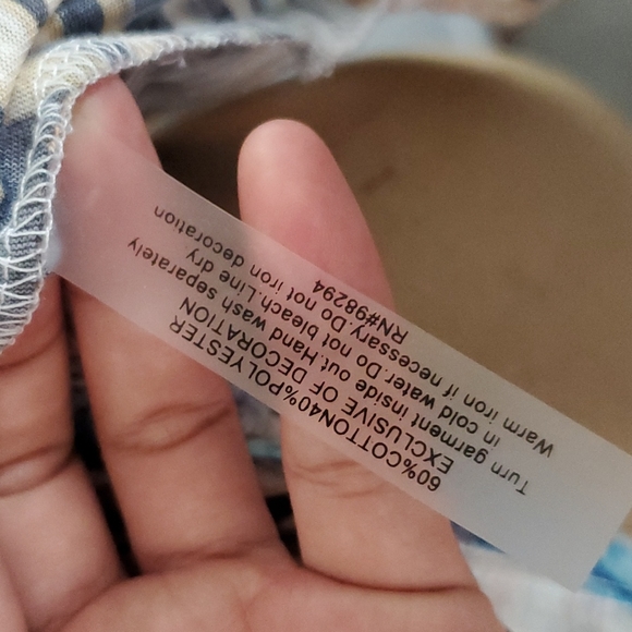 Summer Blouse/Knit Chic Blouse/Top - Picture 9 of 9